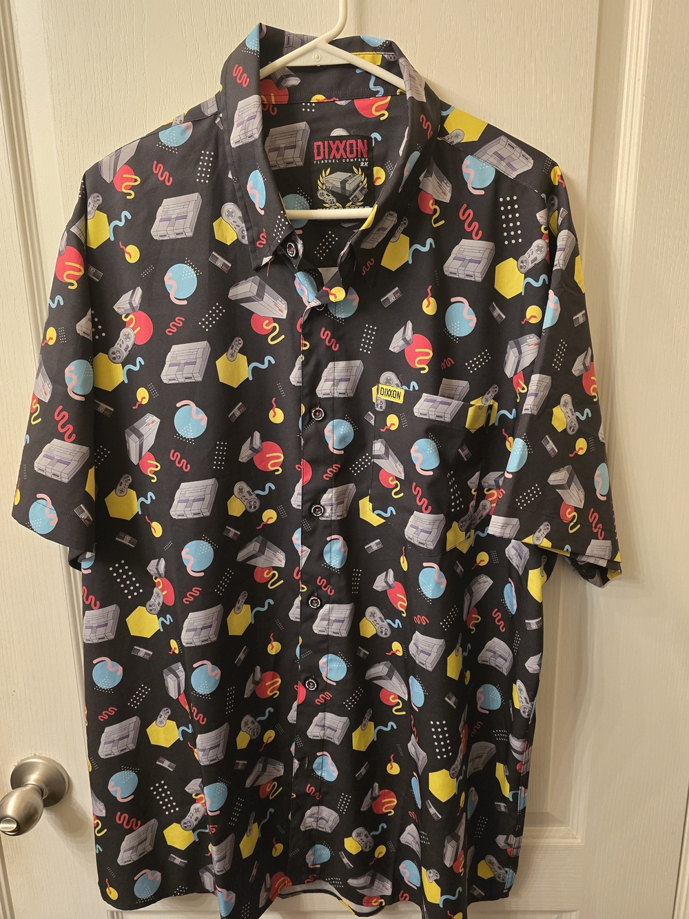 DIXXON The Gamer Black Short-Sleeve Button-Up Shirt with Multicolor Retro Print